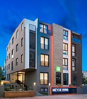 Meyde Boutique & Suites