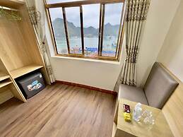 Cat Ba Plaza Hotel