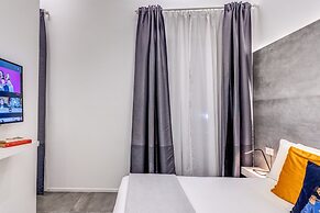 Gallery Suite Naples