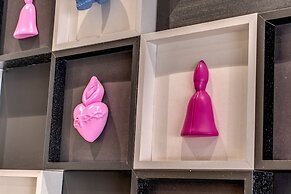 Gallery Suite Naples