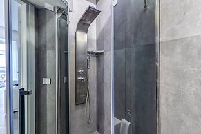 Gallery Suite Naples