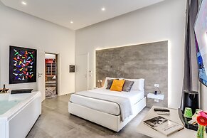 Gallery Suite Naples