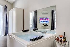 Gallery Suite Naples