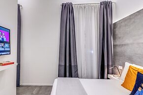 Gallery Suite Naples