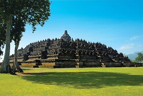The Amrta Borobudur
