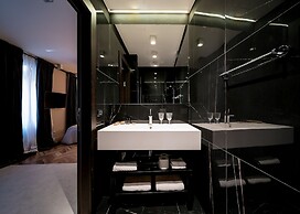 Artale 07 - Adults Only