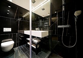 Artale 07 - Adults Only