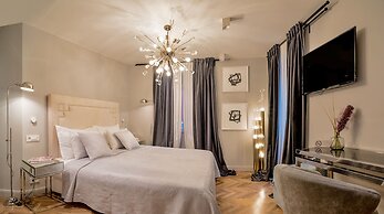 Artale 07 - Adults Only