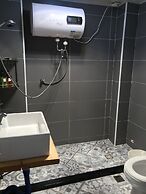 VK House No.5 Jingan Temple