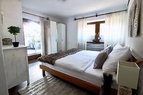 Belle Kitz Apartment 2