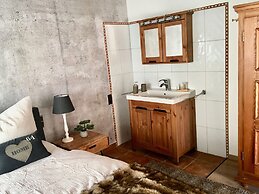 Belle Kitz Apartment 3