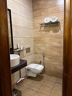 Hotel Asian Plaza Mcleodganj