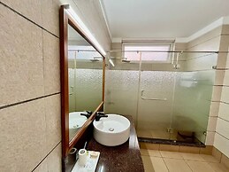 Hotel Asian Plaza Mcleodganj