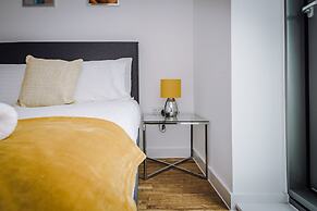 Beautiful Apartments in Media City