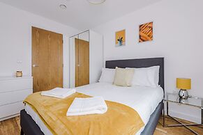 Beautiful Apartments in Media City