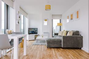 Beautiful Apartments in Media City