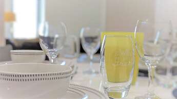 Beautiful Apartments in Media City