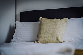 Beautiful Apartments in Media City