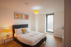 Beautiful Apartments in Media City