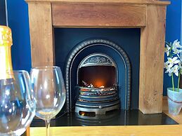 Snowdonia Slate Mountain Cottage Near Zip World