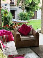 Spineto House