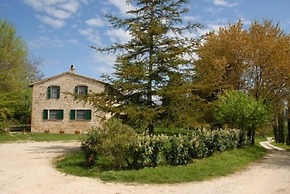 Agriturismo Fonte Abellana