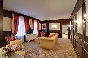 Optima Collection Troitska