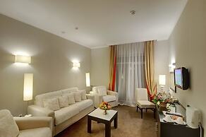 Optima Collection Troitska