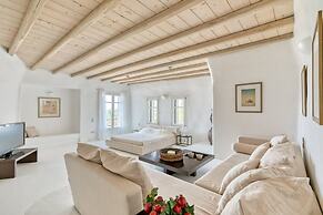 Crystal Villa 6 Bedroom