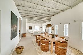 Crystal Villa 6 Bedroom