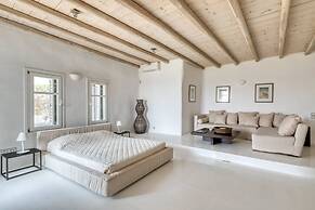 Crystal Villa 6 Bedroom