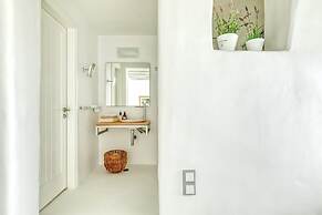 Crystal Villa 6 Bedroom