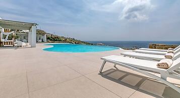 Crystal Villa 6 Bedroom