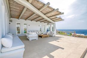 Crystal Villa 6 Bedroom