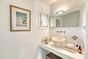 Crystal Villa 6 Bedroom