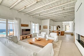 Crystal Villa 6 Bedroom