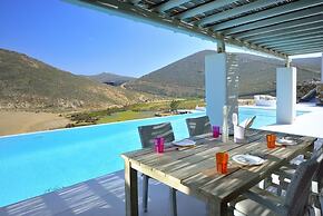 Luxurious 7 Bedroom Villa in Fokos Beach