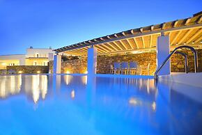 Luxurious 7 Bedroom Villa in Fokos Beach