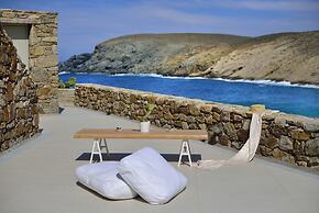 Luxurious 7 Bedroom Villa in Fokos Beach