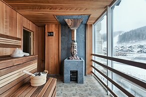 Chevalier Hotel & Spa