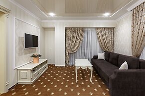 Chevalier Hotel & Spa