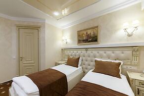 Chevalier Hotel & Spa