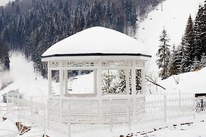 Chevalier Hotel & Spa