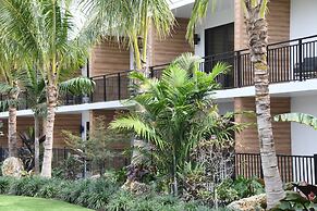 Bali Hai Beachfront Resort and Spa