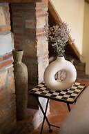 Luxury 6-bed Tuscan Villa Near Lucca and Florence