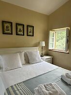 Luxury 6-bed Tuscan Villa Near Lucca and Florence