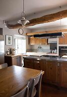 Luxury 6-bed Tuscan Villa Near Lucca and Florence