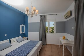 Pelagos Apartments