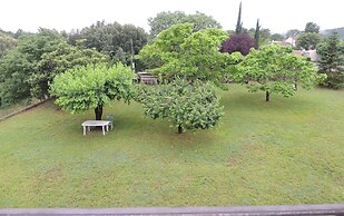 Les Chataigniers