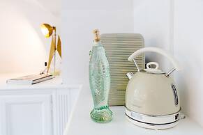 Bello Lake Como Suites